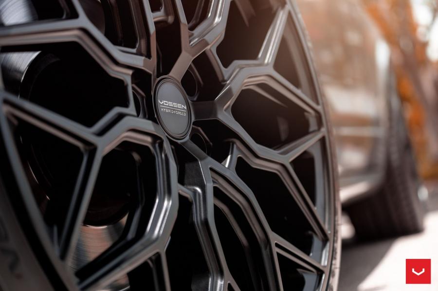 Колеса BMW X4 M40i on Vossen Wheels (HF-2) 2019 года  (фото 6 из 15)